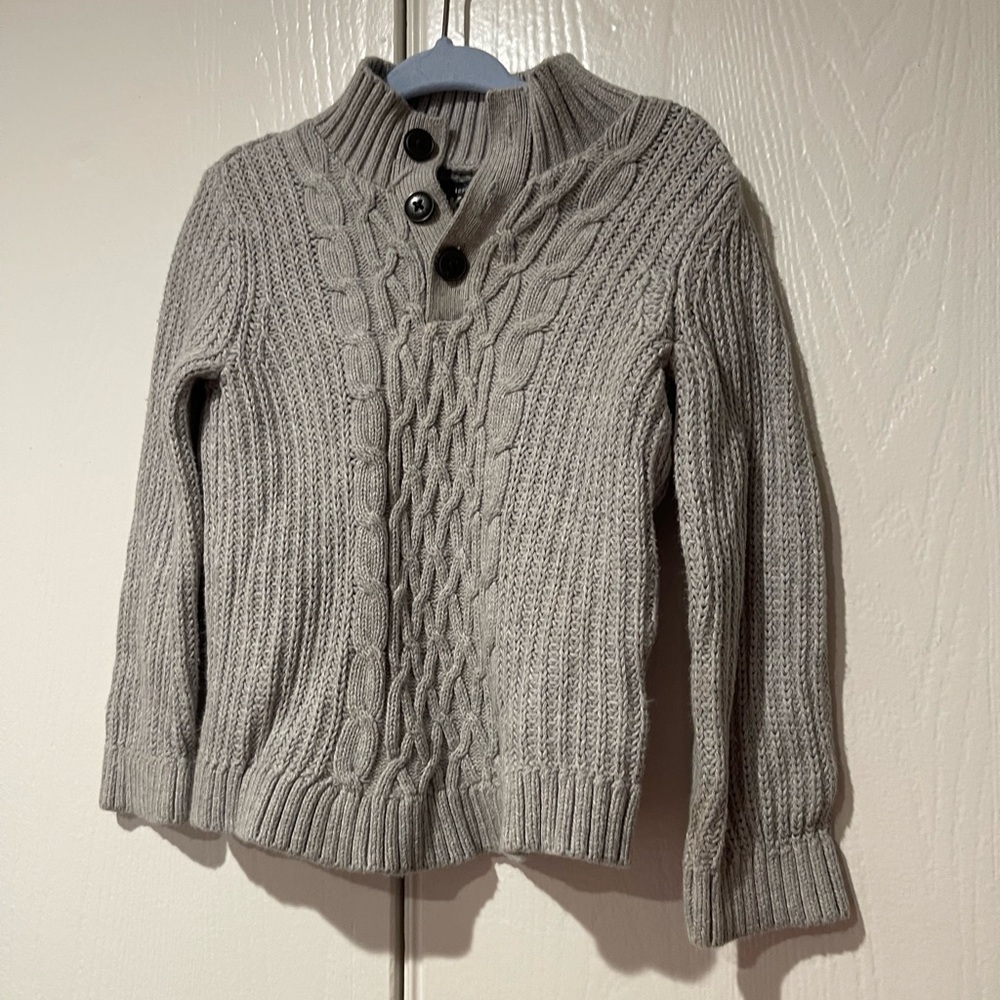 Gray sweater